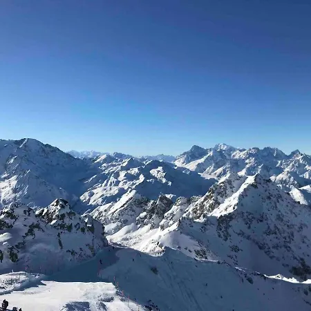 Magnifique En-dessus De *